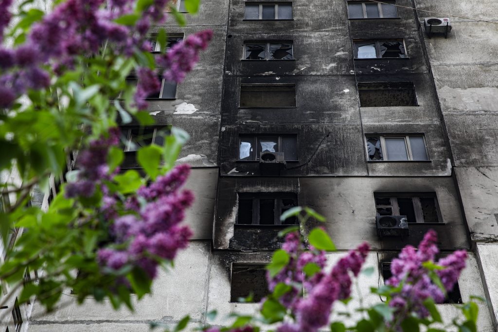 Apartments-bombed
